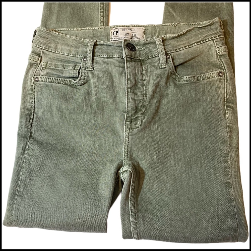 FREE PEOPLE HIGH-WAISTED OLIVE GREEN DISTRESSED SKINNY JEANS - Picture 4 of 12